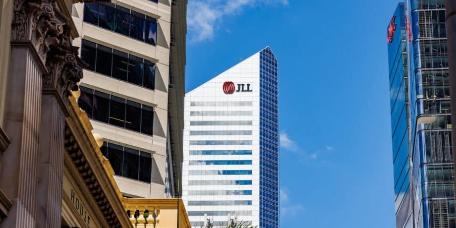 JLL 2026