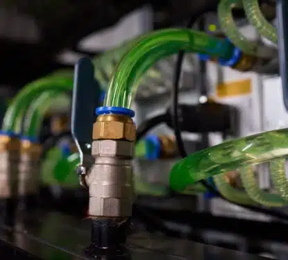 Liquid Cooling Data Centers 2025